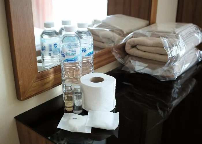 Charoenkrung Place ゲストハウス 3*